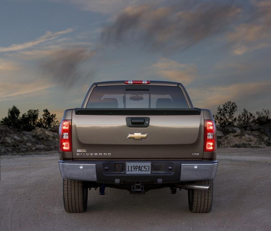  Chevrolet Silverado Extended Cab 2007 года  (фото 39 из 51)